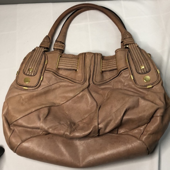 Juicy Couture Taupe color Leather Handbag magnetic closure shoulder bag - Picture 4 of 14